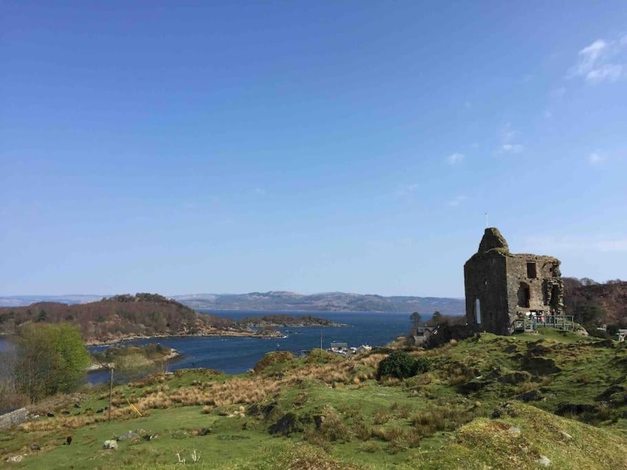 Apartment Tarbert Large, Bright, 4 Bedroom Flat With Harbour Views *